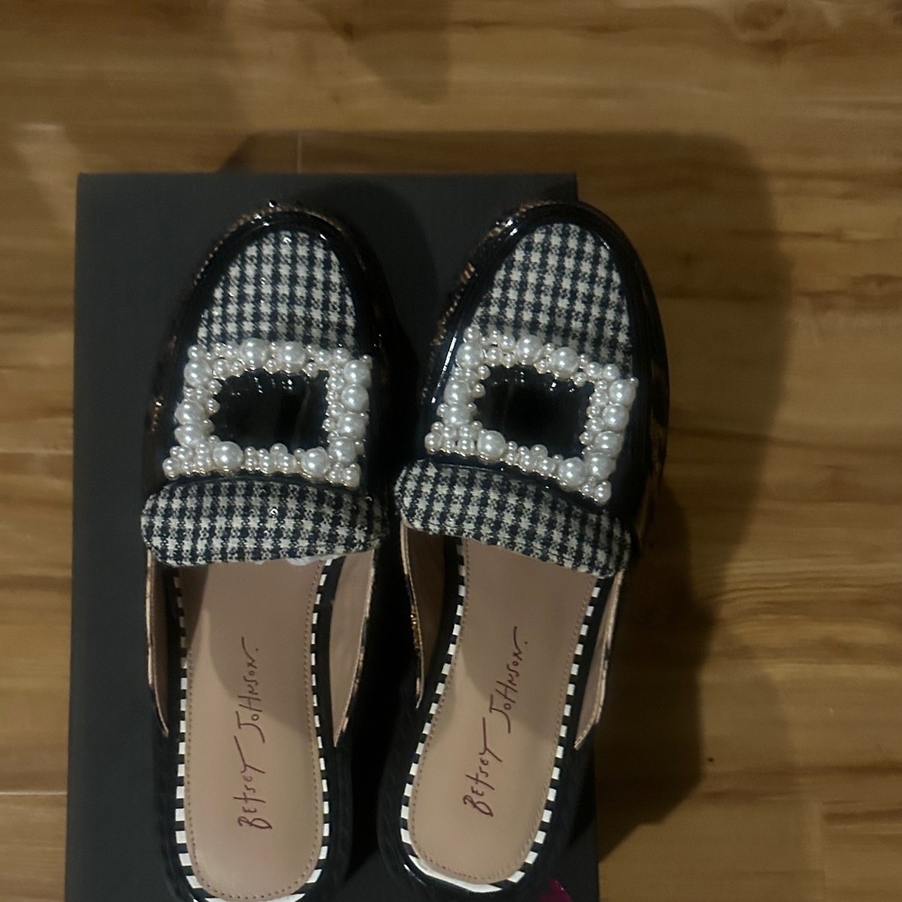 Betsey Johnson Black Shoe mule - Picture 2 of 7